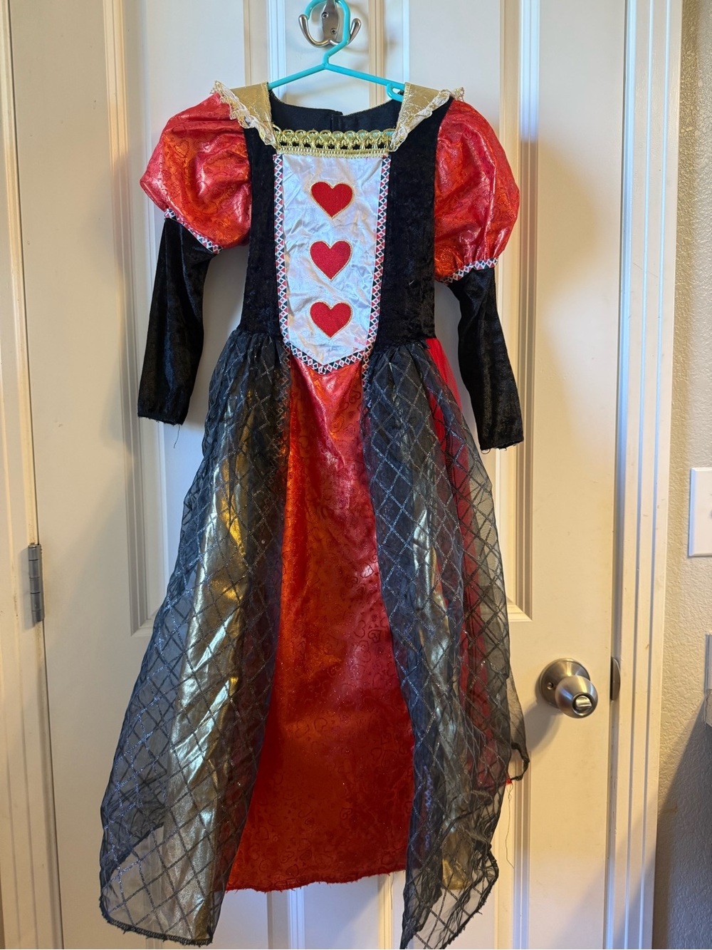 Girls' Red and Black Queen of Hearts Halloween Costume Dress (4-6 years old)